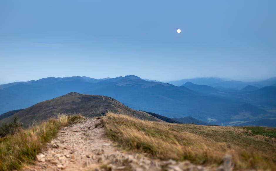 bieszczady mountains hiking